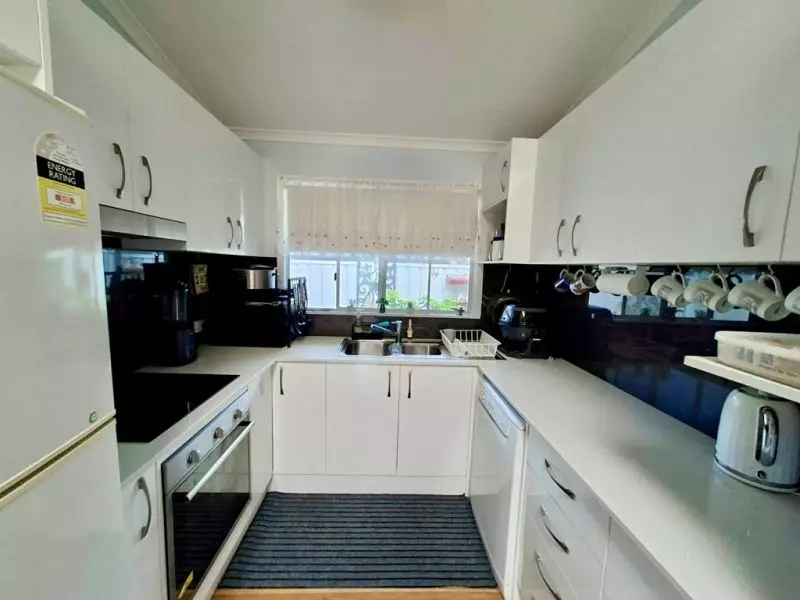 Coastal Gem with effortless living.