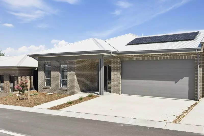 Brand-New Villa Living