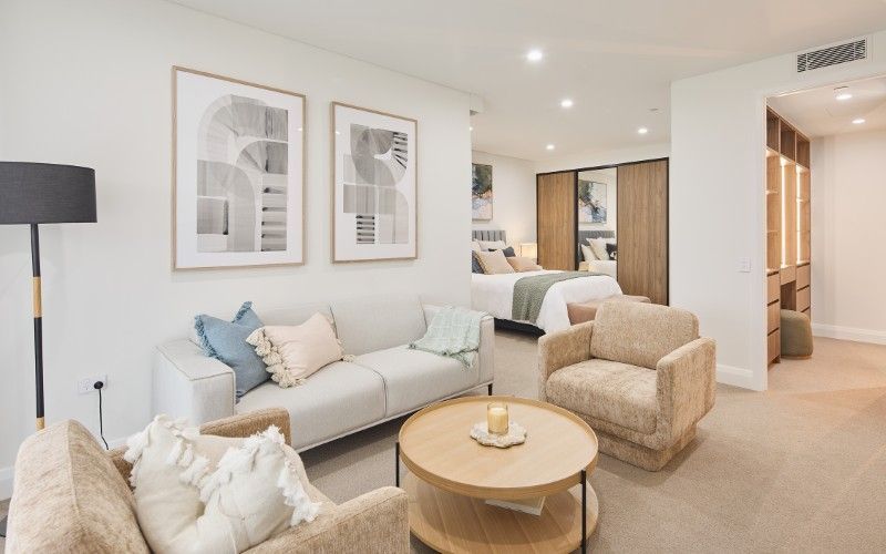 The Peacock - Golf course views from every window