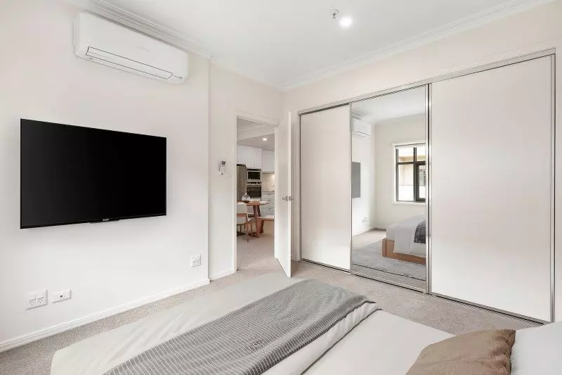 Serene views - Level 3 one-bedroom apartment