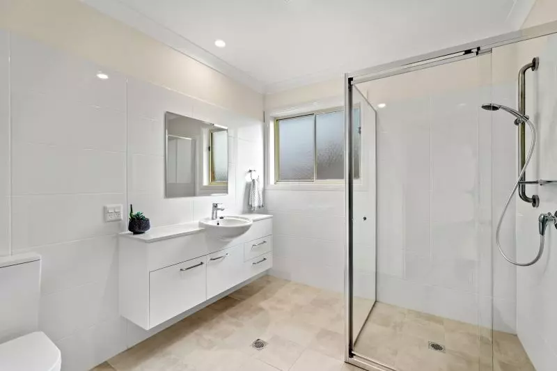 Fully refurbished two-bedroom villa