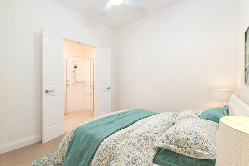 Spacious and light filled serviced apartment