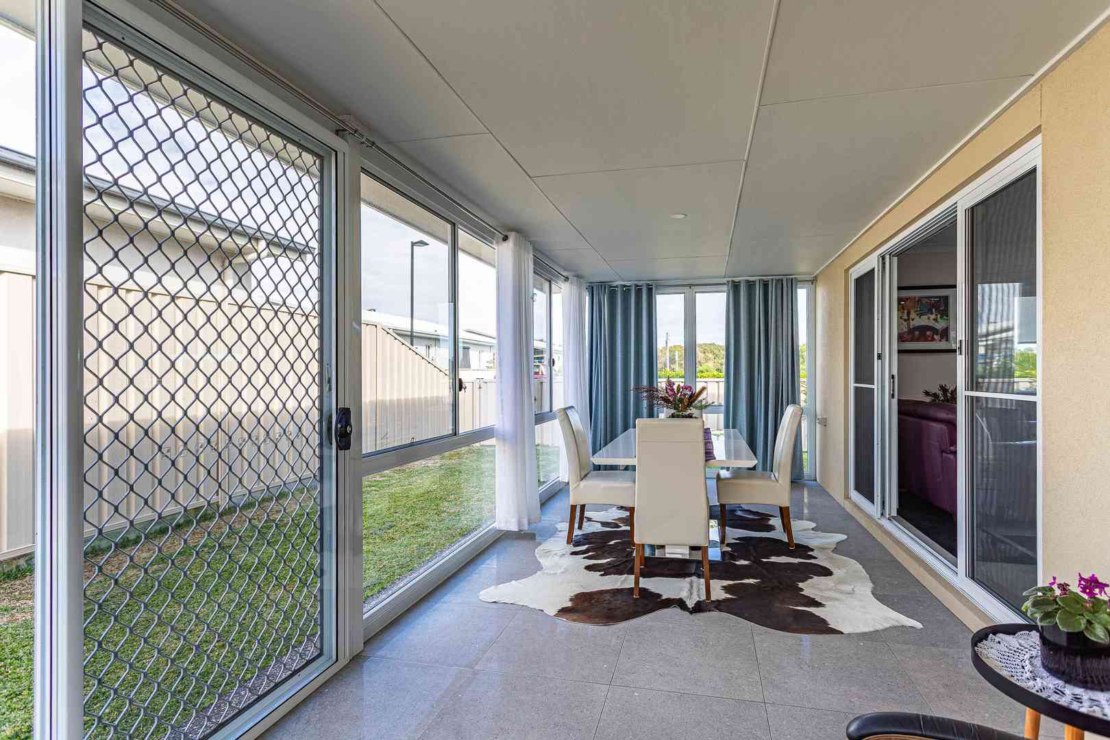 Palm Lake Resort Fern Bay - Peaceful location