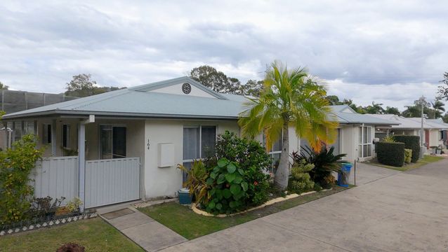 Home 164 Palm Lake Resort Carindale