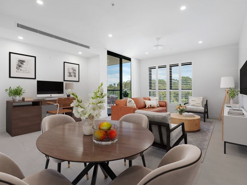Oversized one bedder with lake views