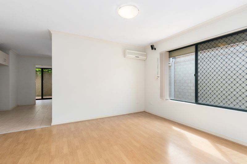 Easy Living Family Home!