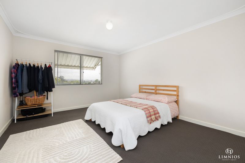 Super Spacious, Retro Classic!