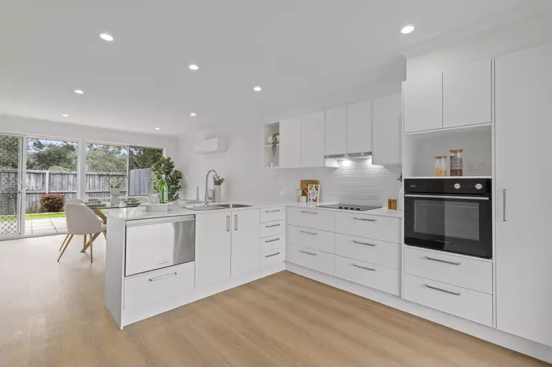 Stylish Home Backing onto Picturesque Walking Trail