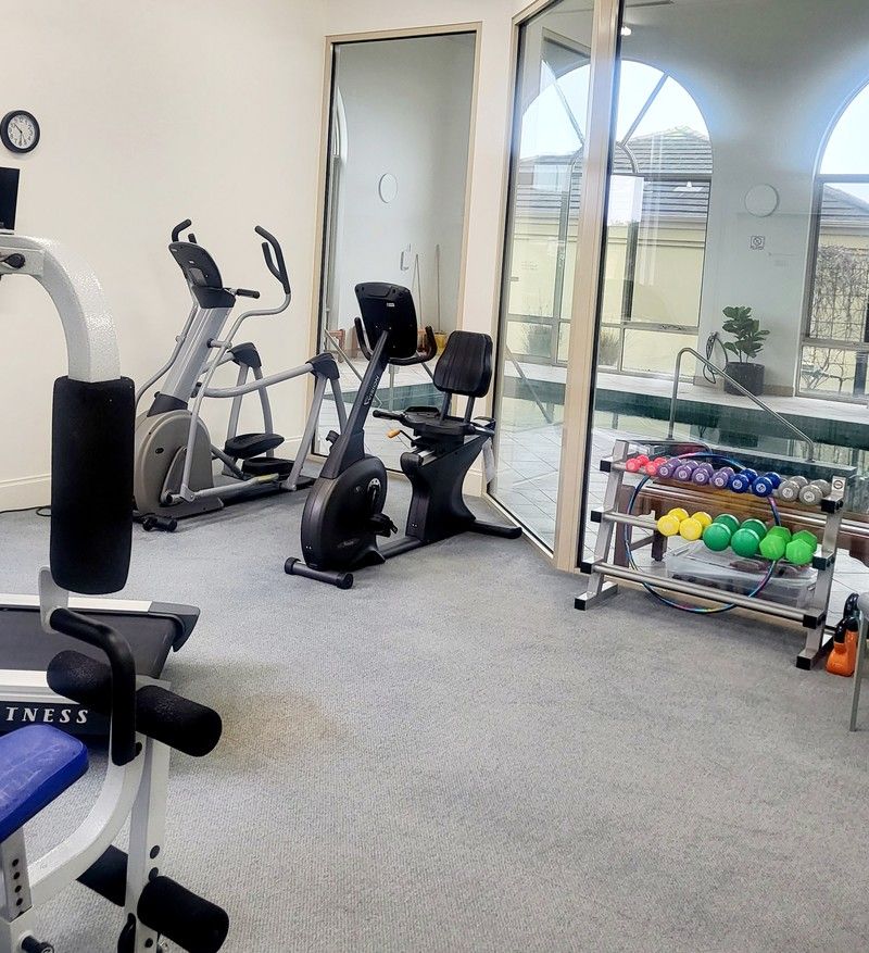 Stylish, Fully Refurbished Villa Steps from the Community Centre