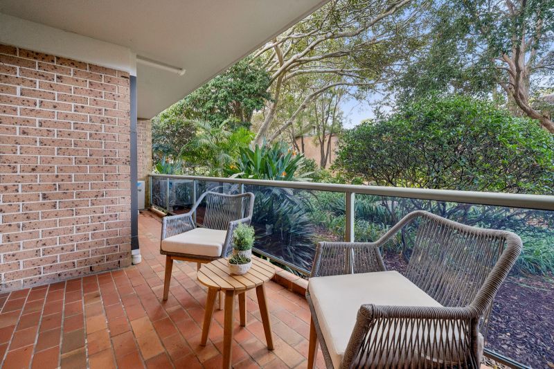 A Peaceful Villa Steps From the Community