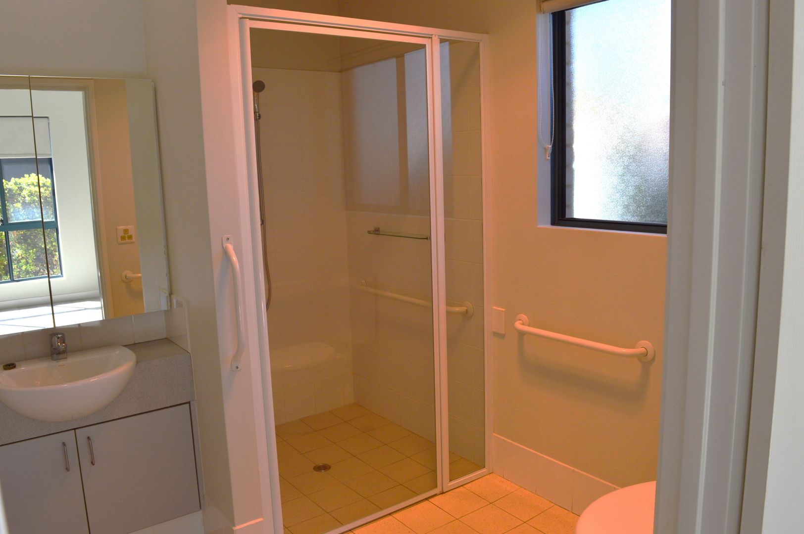 Outstanding 3 bedroom Independent Living Unit - Unit 32 Capecare Ray Village