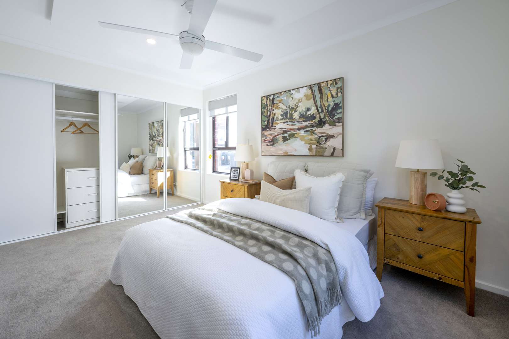 Eldercare Oxford Units: modern one-bedroom unit within easy walking distance to the beach