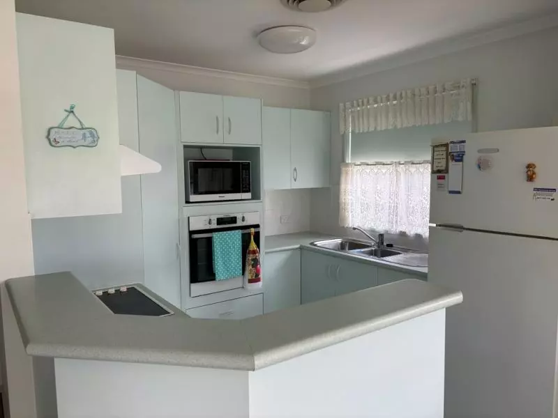 Lakeside Living with Extras