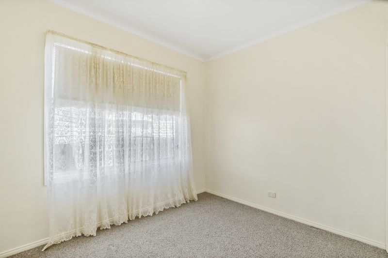 Bright Two Bedroom Home