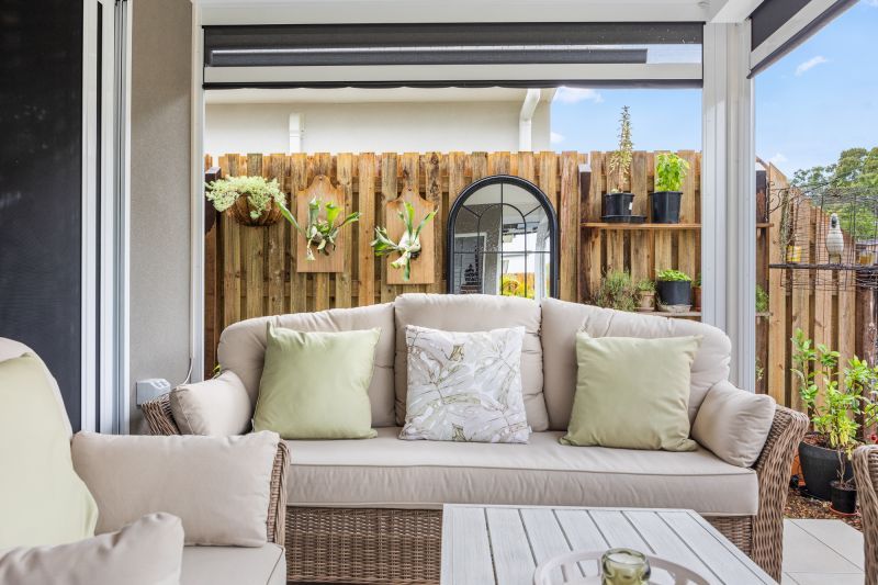 Modern Retreat with Private Alfresco Outlook