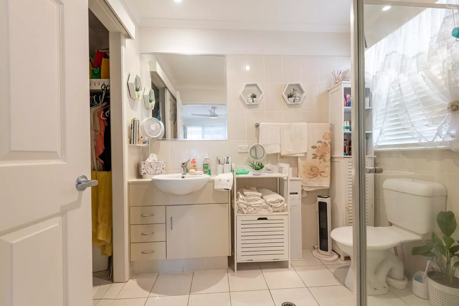 Private Retreat with Comfort & Style 