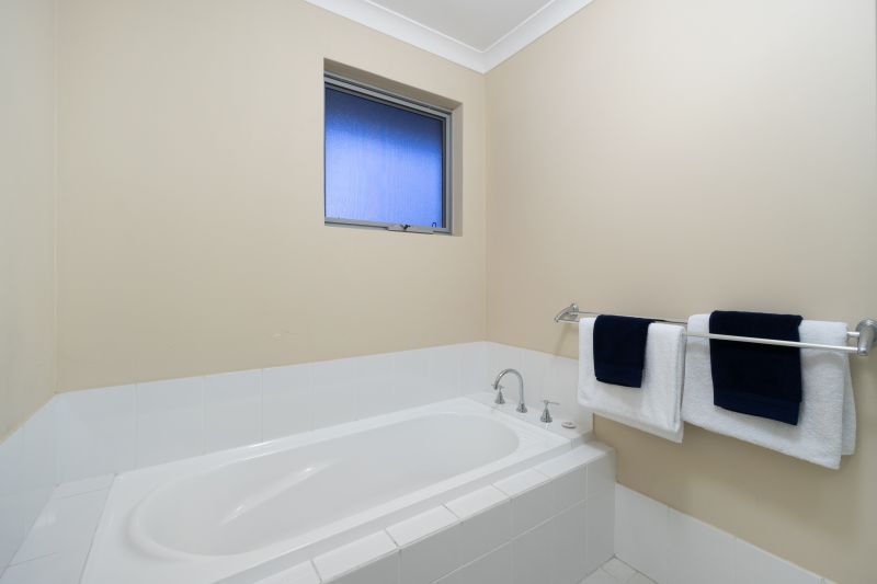 Beachside and Coastal Retreat Living!