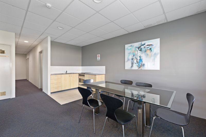 Central Spacious Living, with Resort-Style!