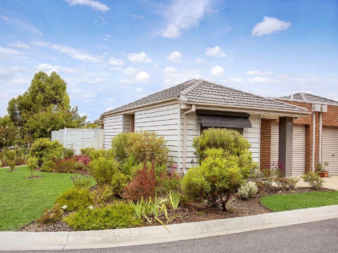 205/89 Galloway Drive, Mernda