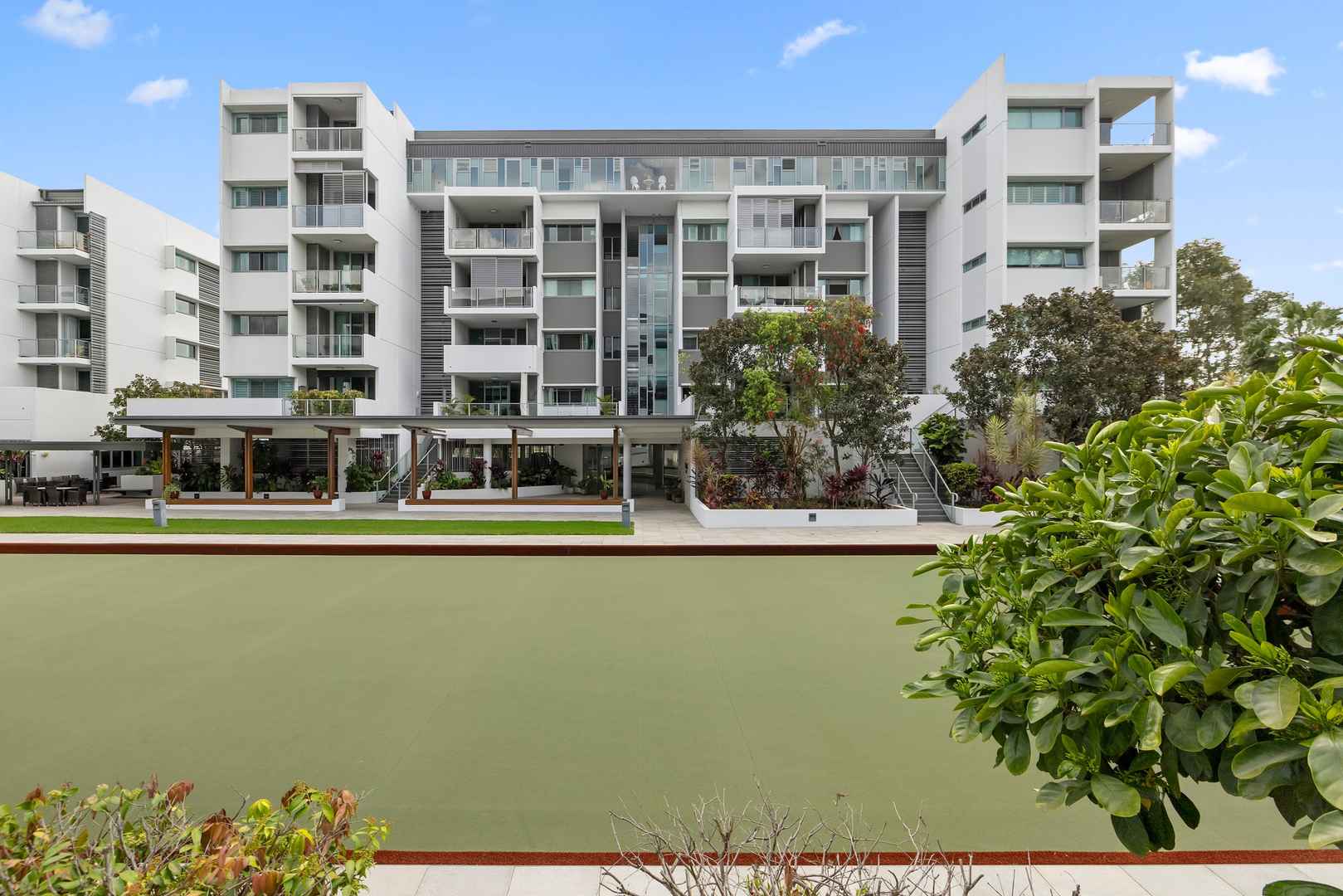 Sweeping Southern views - 3 bedroom apartment at The Village Yeronga