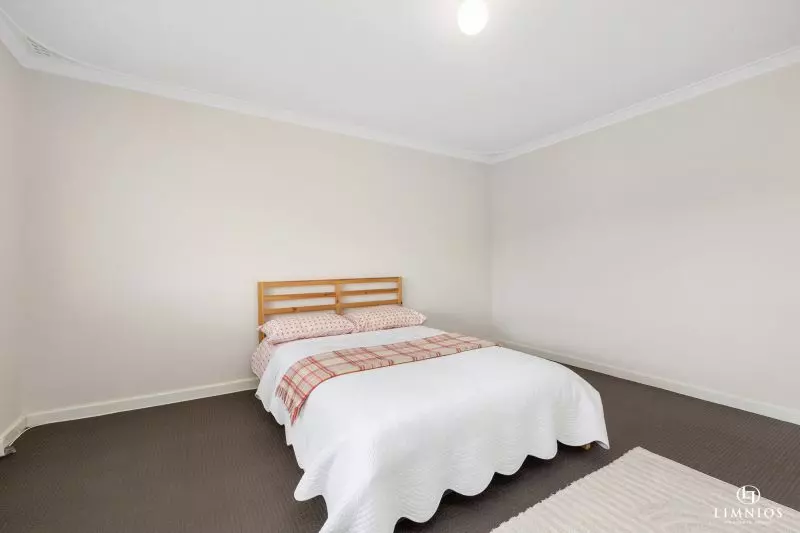 Super Spacious, Retro Classic!