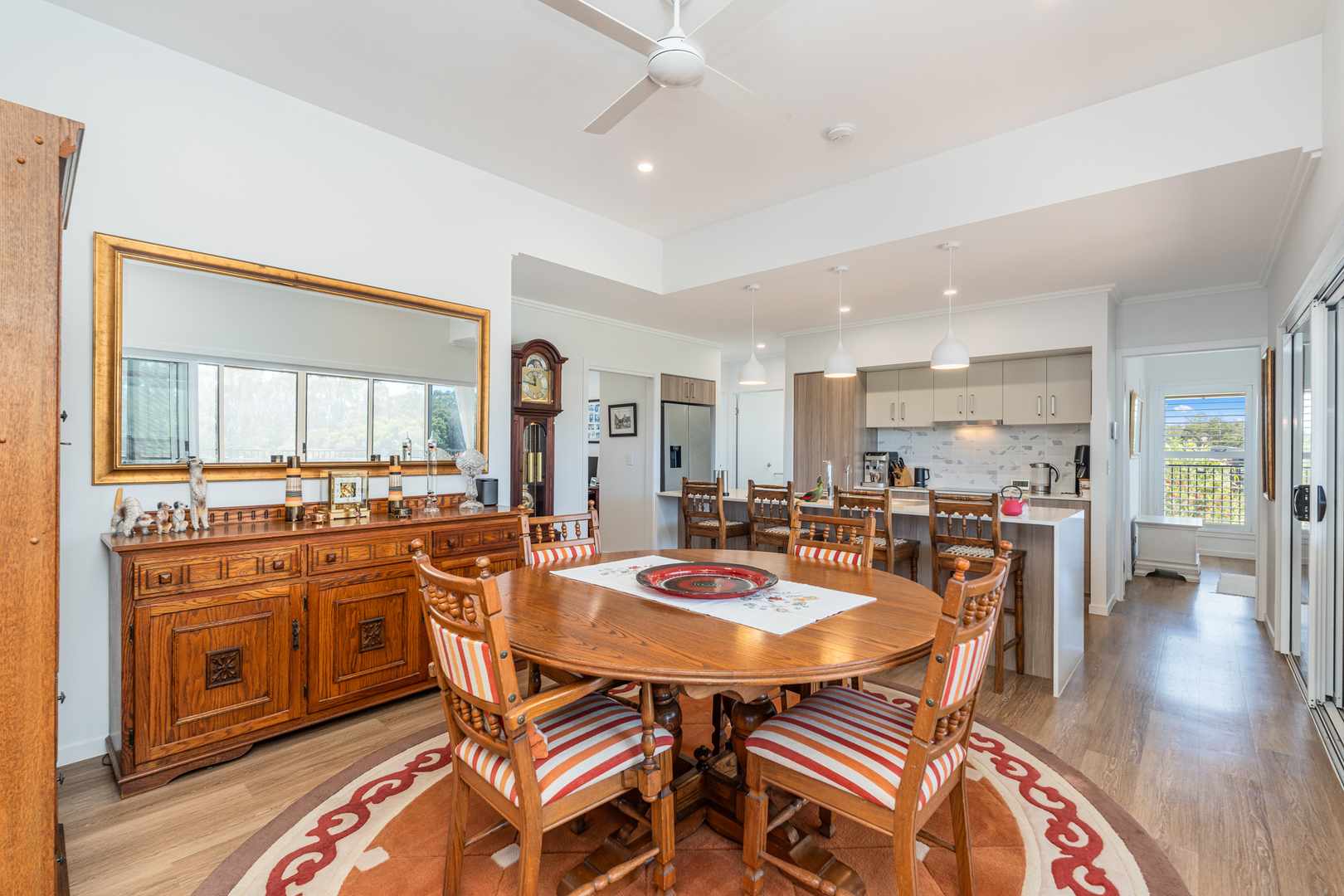 Homesite 191 | Listen to the Birds