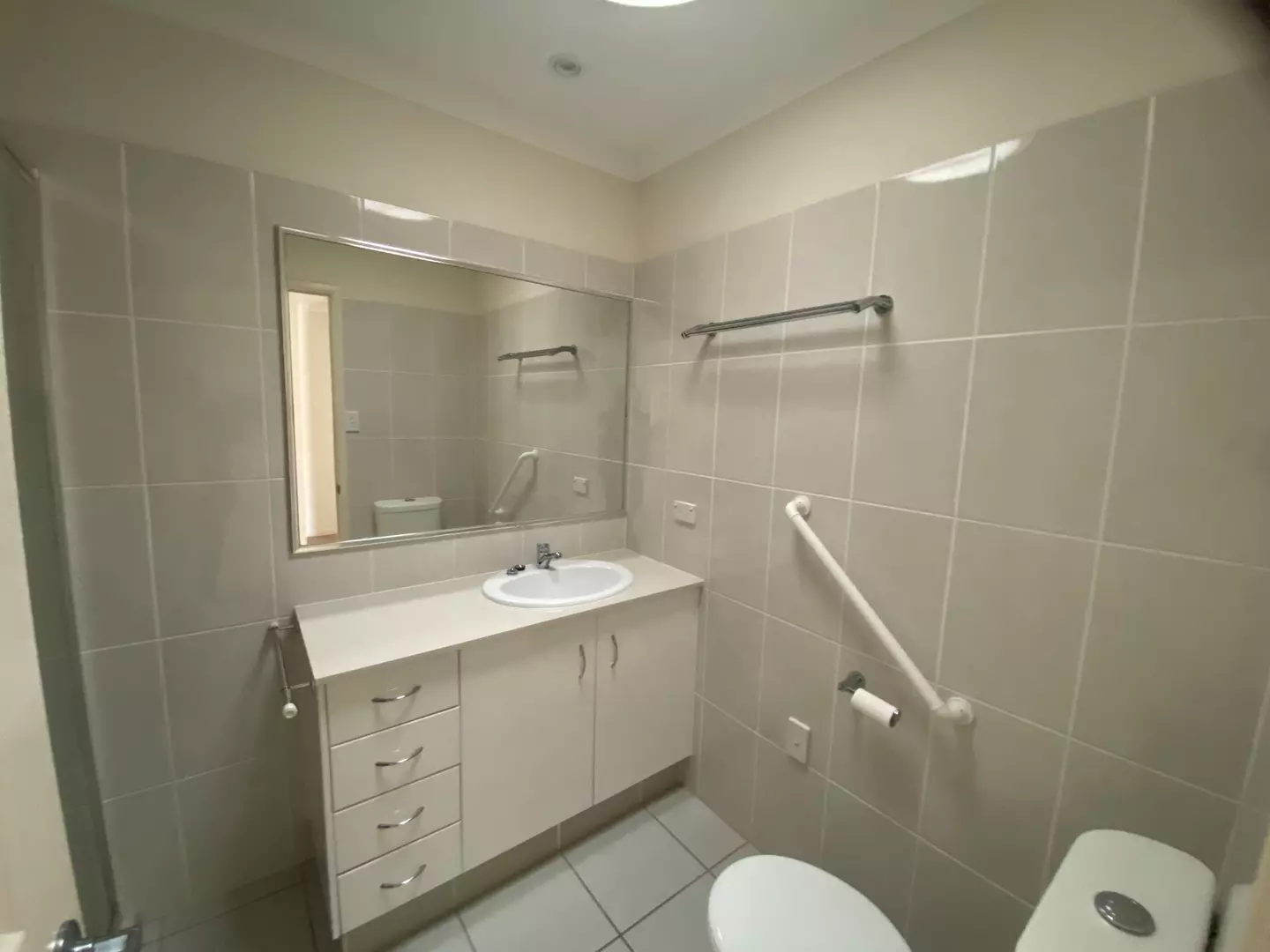 Great location for this two bedroom home in Palm Lake Resort Eagleby