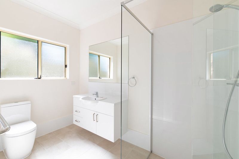 Spacious independent living unit, perfect for the retiree requiring a little extra space!