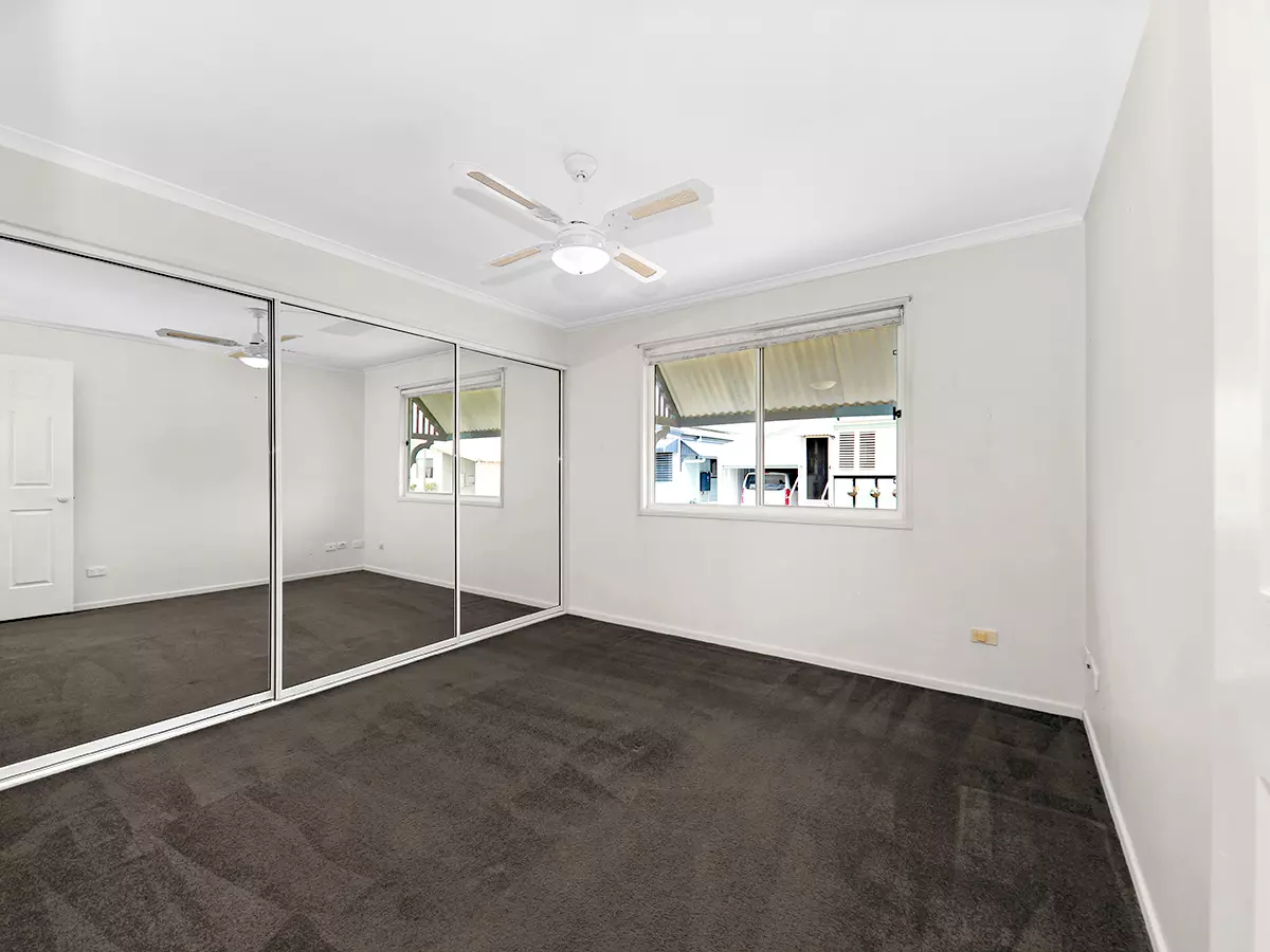 2 Bedroom Cottage - Corner Location - NEW Listing!