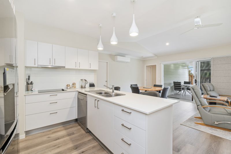 Uniquely Designed Home, Overlooking Waterway!