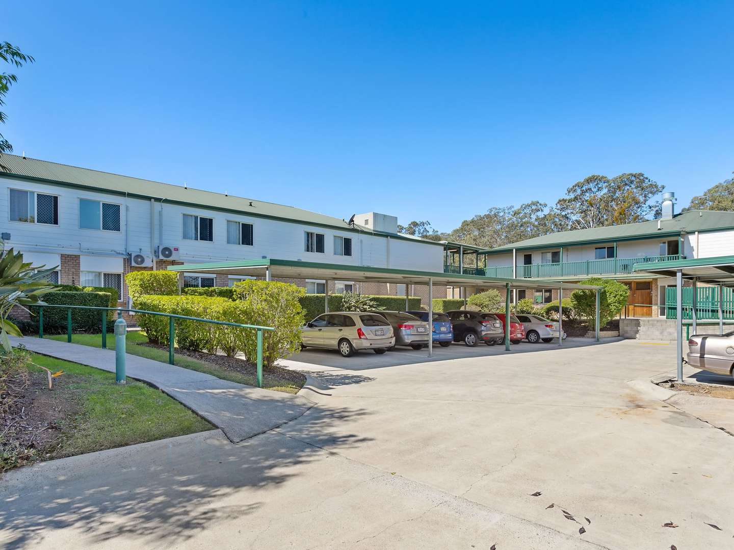 Affordable Independent Retirement Rental Living- OXFORD CREST BUNDAMBA