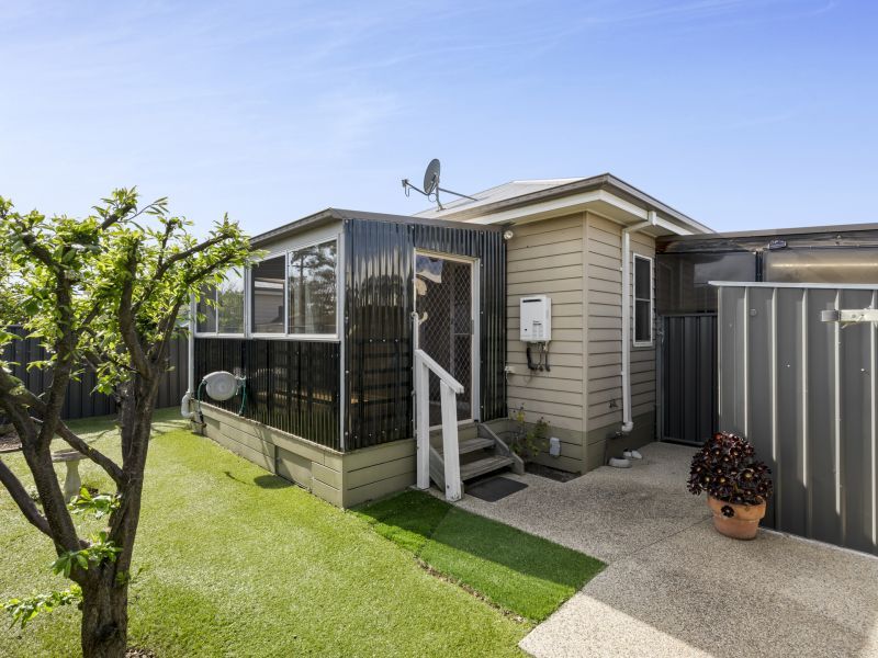 Neat and Tidy! Cosy Two Bedroom Home