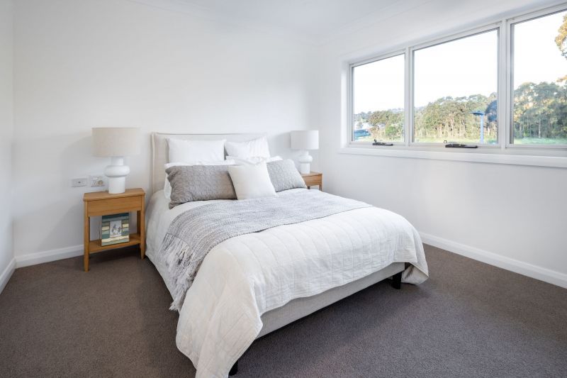 Relaxed retirement living with golf course views