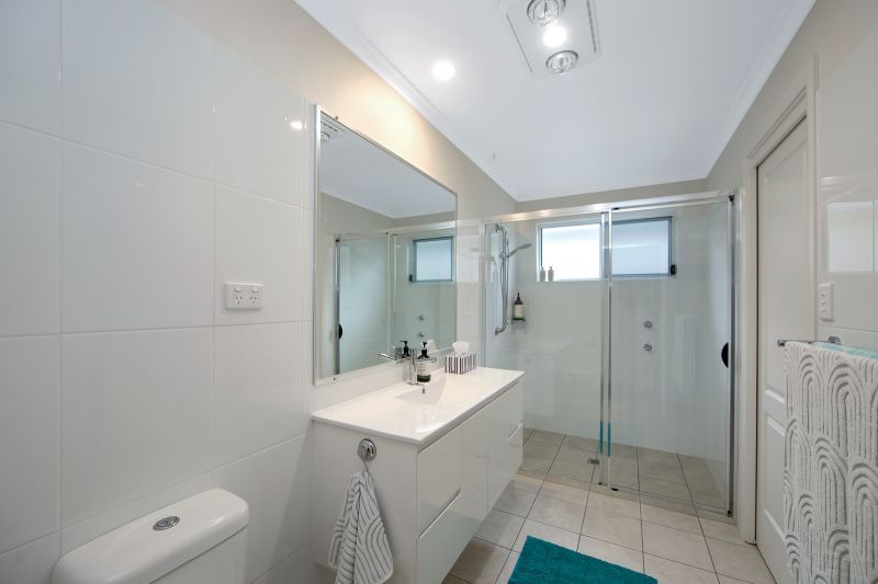 Contemporary Design with Stunning Alfresco Spaces