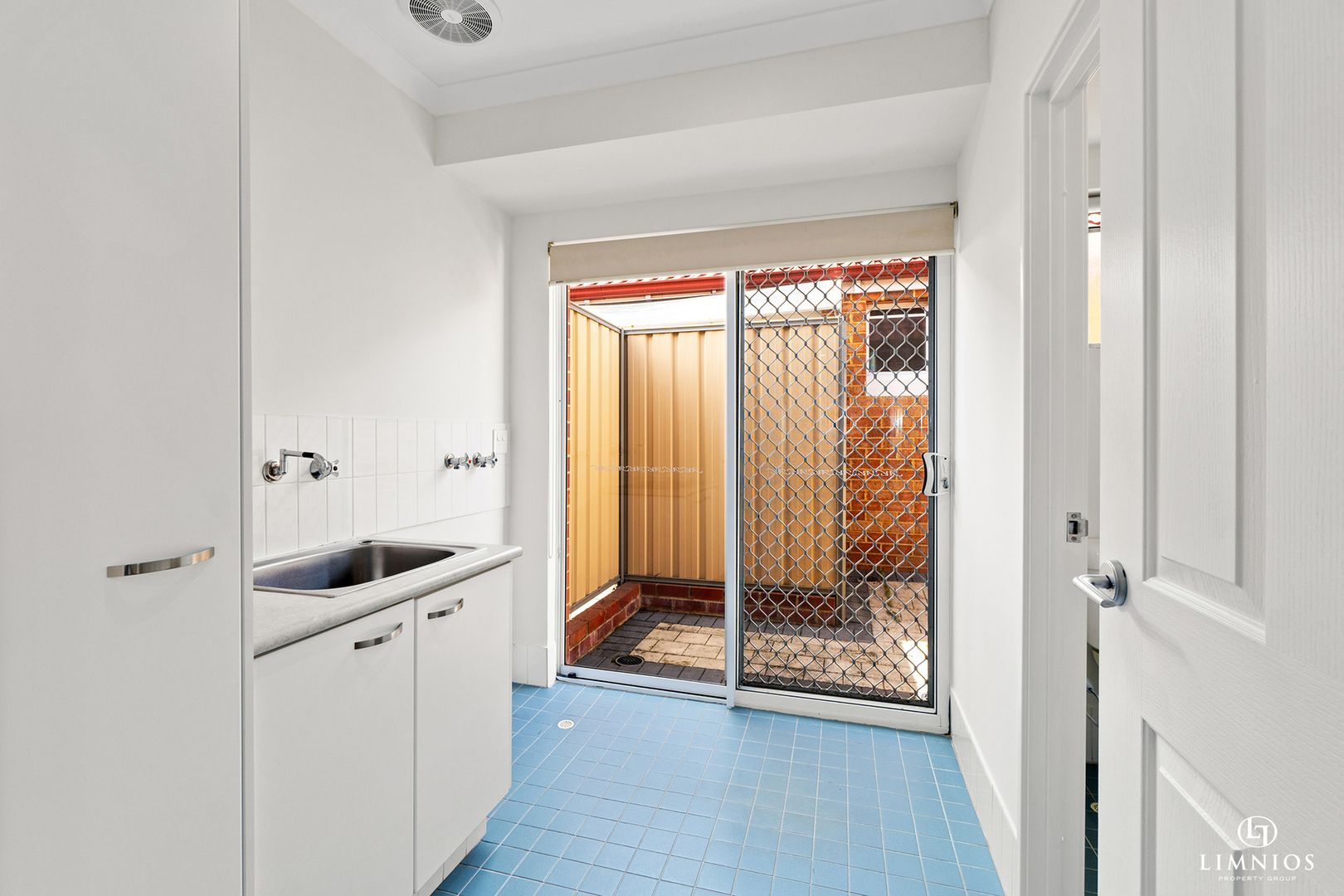 SOLD! Location Meets Lifestyle in Every Detail
Live Beautifully in a Quiet Wembley Villa
Designed for Downsizing