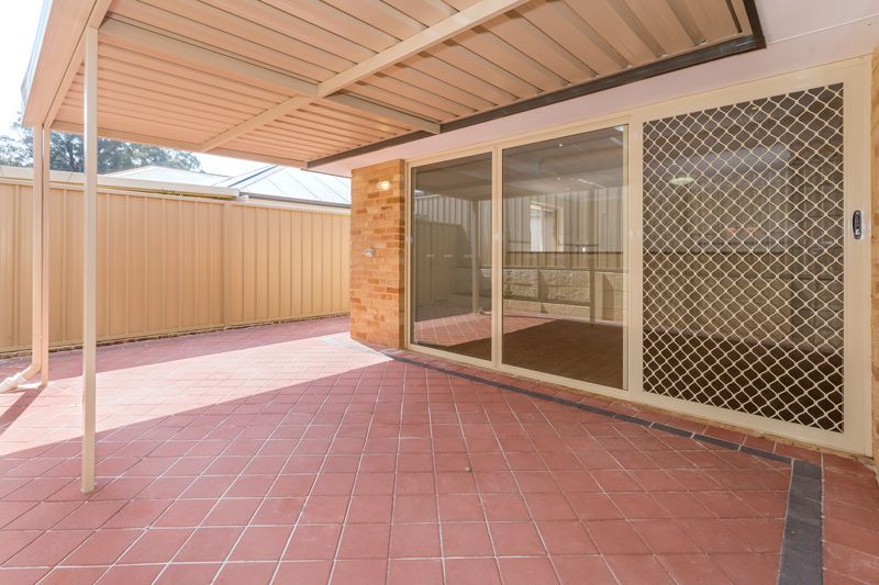 Refurbished  Bright and Modern Home