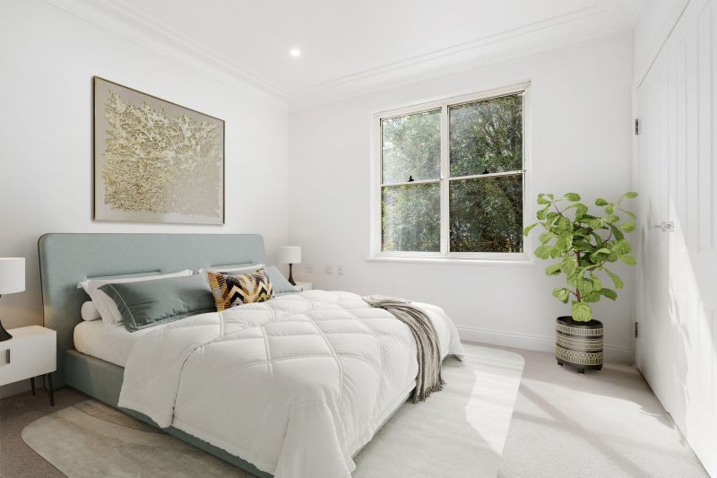 Private, sun-enriched entertainer's delight