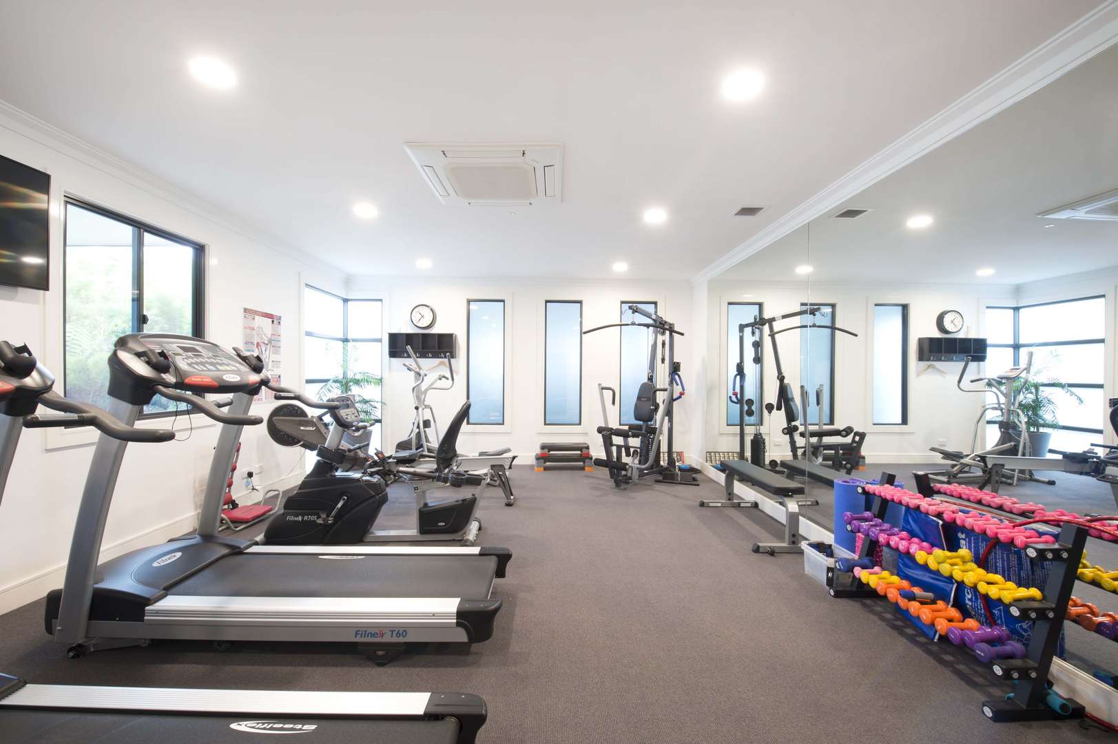 Lifestyle Lyndarum - Live your best life with everything you need on your doorstep. Downsize to the laid-back lifestyle of your dreams.