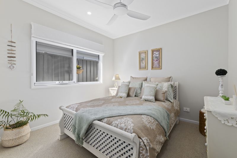 Light-Filled Design Meets Effortless Style