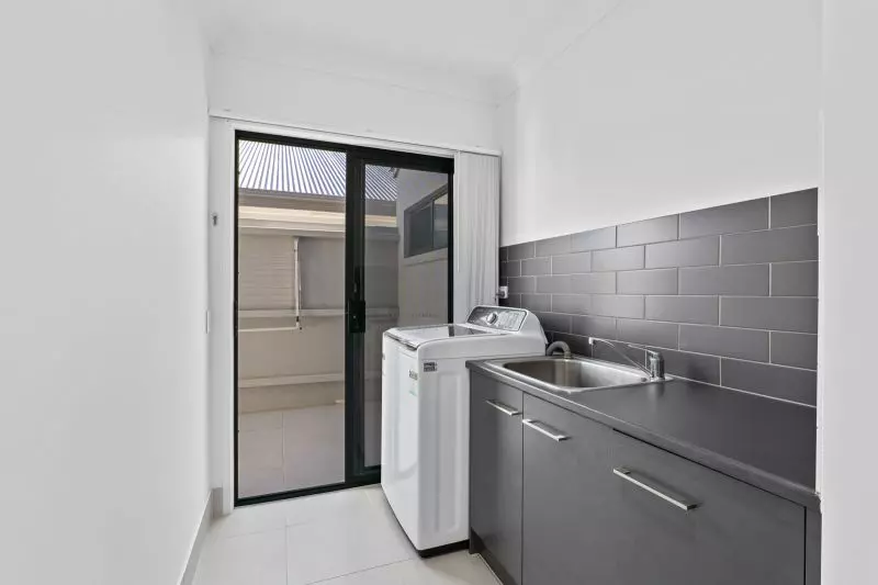 Site 35 - Established Hillview