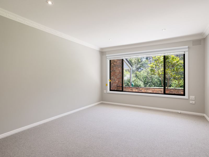 DEPOSIT TAKEN - Large ground floor unit facing Tanti Creek Reserve