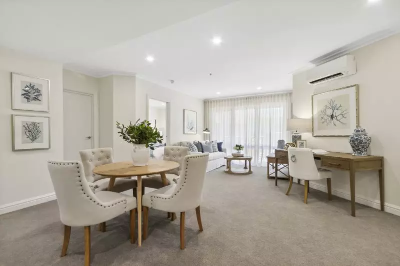 Light, bright & spacious two-bedroom apartment