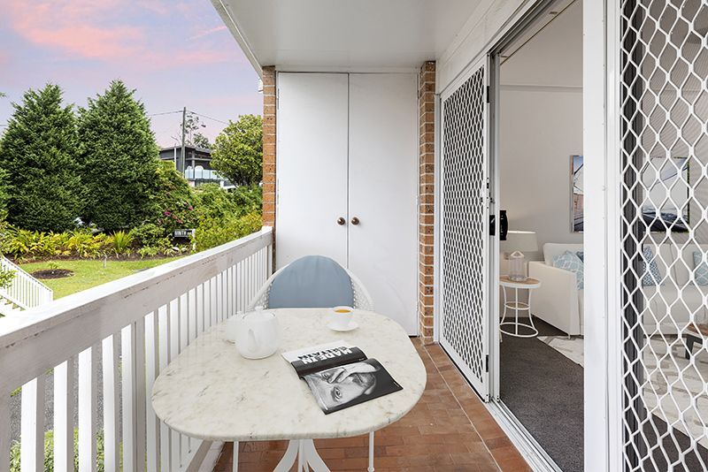 Beautifully presented serviced apartment with chef-prepared meals and cleaning included!