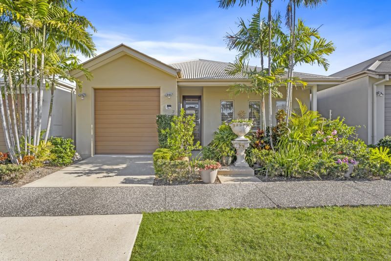 Refined Living – Elegant Two-Bedroom Haven