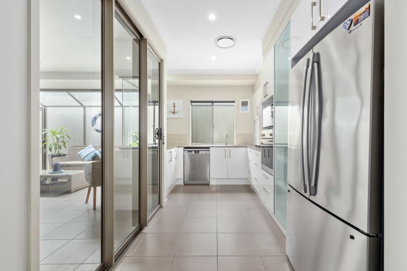 Exquisite Three-Bedroom Sanctuary - Quiet and Private Living