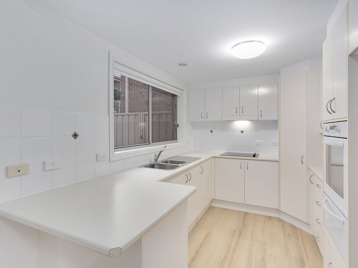 10/12 Laurie Street, Laurieton