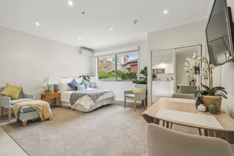 Modern apartment close to the community amenities