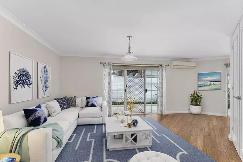 Rarely available 2 bedroom, spacious, immaculately presented ground floor villa