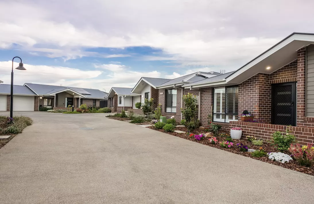 Oak Tree Retirement Village Gunnedah - 3 Bedroom + 1 Bath + Powder Villa