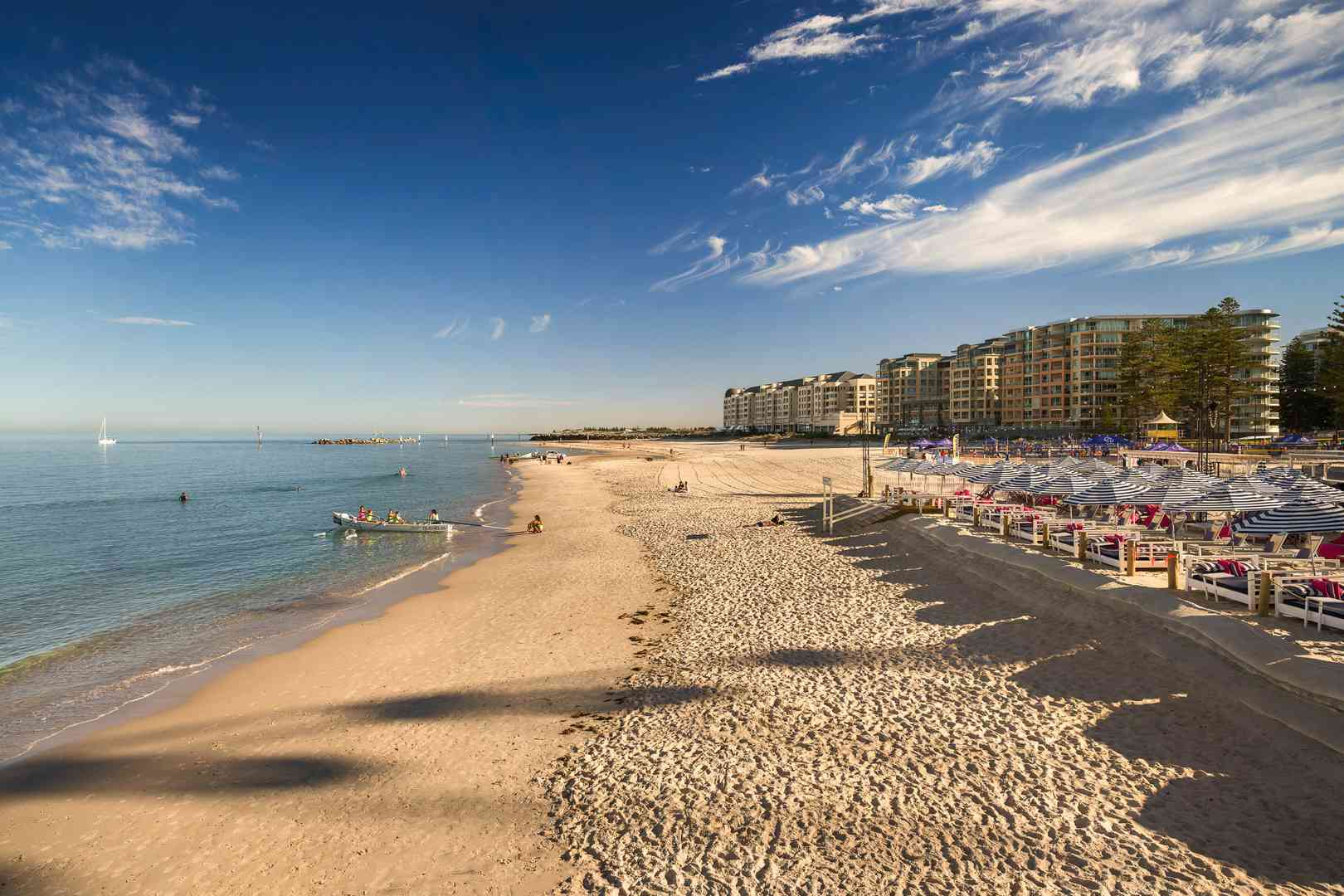 Level 3 Apartment with Spectacular Adelaide Hills Views